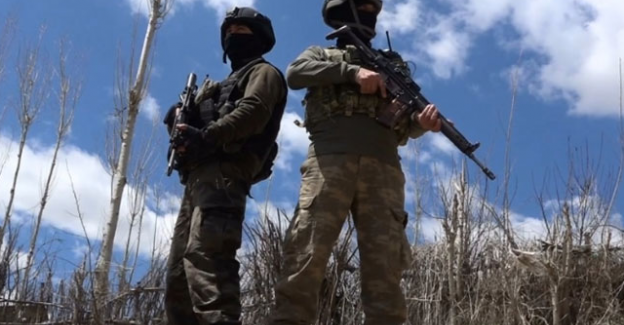 Tam 207 PKK'lı Saklandıkları İnlerinde Vuruldu