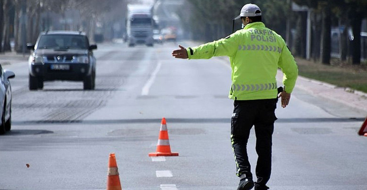 Tam Kapanma Başladı! Polis Bu Belgesi Olmayana Acımayacak