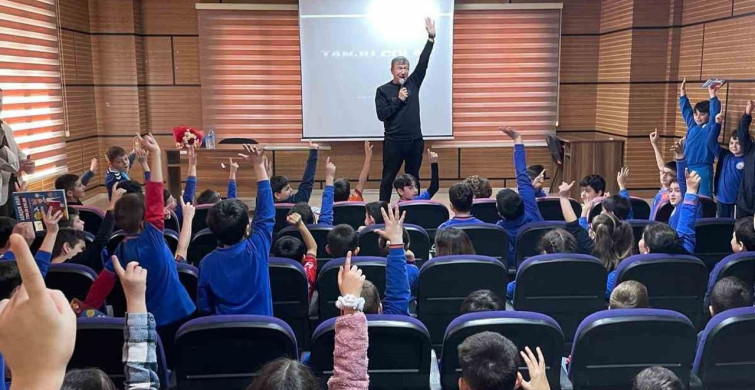 Tanju Çolak, Öğrencilerle Buluştu: Disiplin ve Mücadele Başarının Anahtarıdır