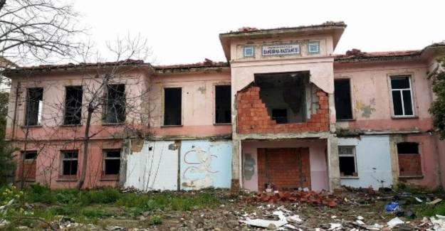 Tarihi Bandırma Pertevniyal Hastanesi Müze Oluyor