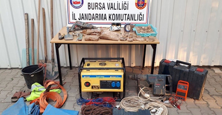 Tarihi Eser Kaçakçılığı: 3 Gözaltı