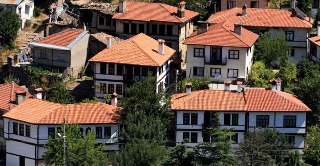 Tarihi Osmanlı Kasabası Göynük Ziyaretçilerini Bekliyor