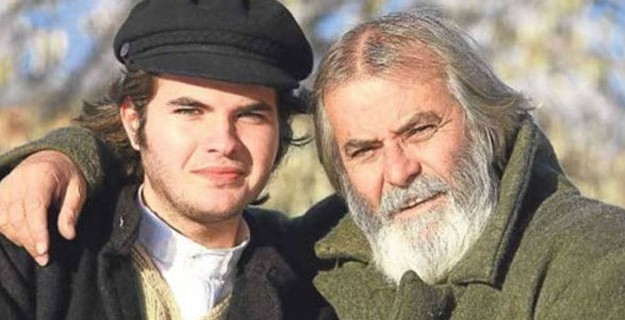 Tarık Akan'ın Oğlundan Çok Sert Açıklama: Şov Yapmasın