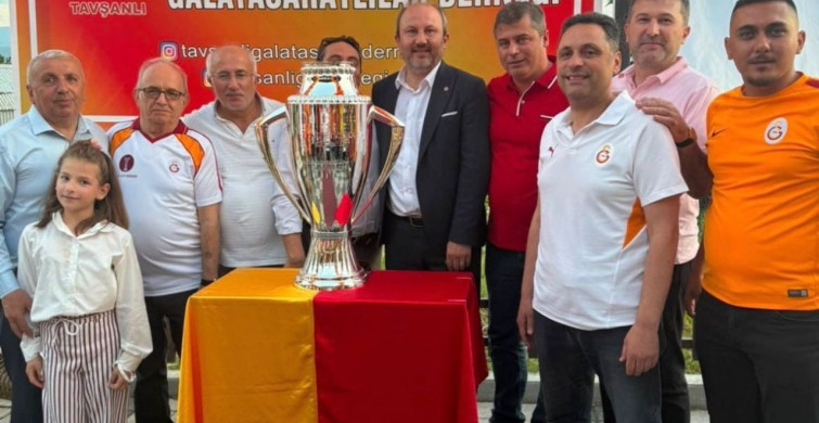 Tavşanlı'da Galatasaray’ın 26. şampiyonluğu coşkuyla kutlandı