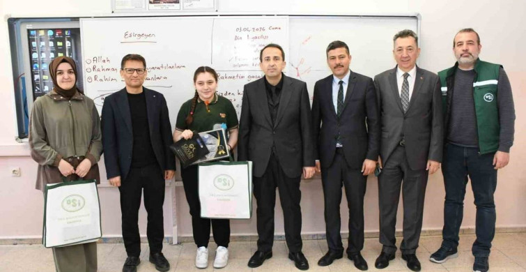 Tavşanlı'da Genç Yetenek: Damla Su Bahadır Bölge İkincisi Oldu