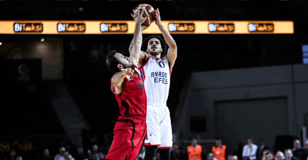 TBF Türkiye Kupası : Anadolu Efes 73 - 59 Gaziantep Basketbol