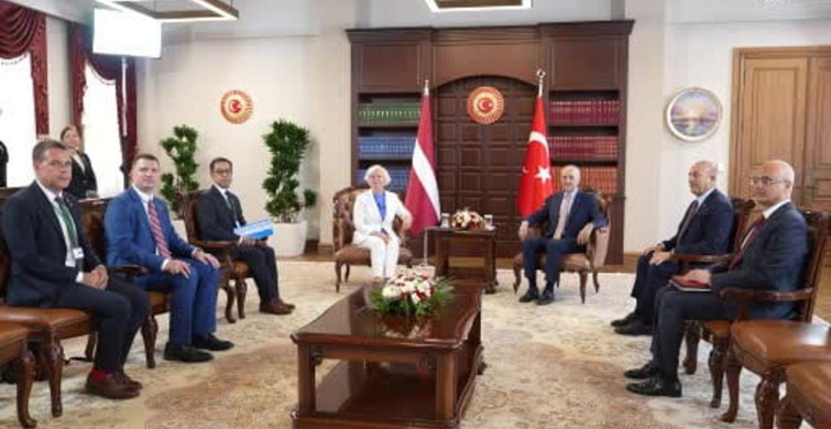 Tbmm başkanı kurtulmuş, letonya parlamentosu başkanı mieria ile görüştü