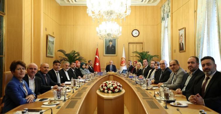 TBMM Başkanı Kurtulmuş'tan Aile Değerlerine Vurgu