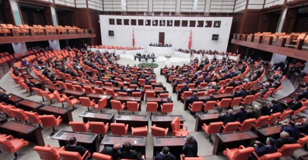 TBMM'de Yeni Yasama Dönemi Başladı