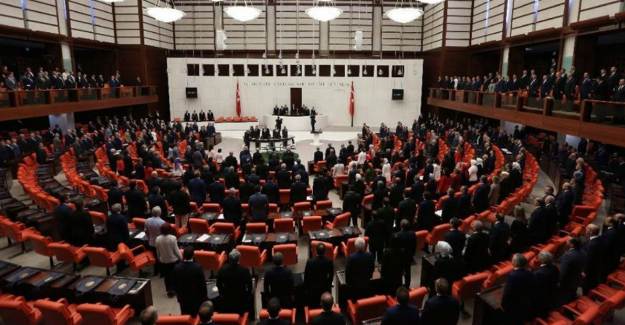 TBMM'den Faşist Macron'a Ortak Tepki