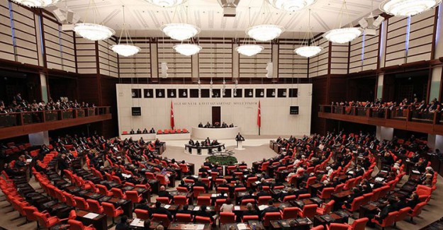 TBMM'ye Sunulan Kanun Tekliflerinde 3 Kat Artış Gerçekleşti