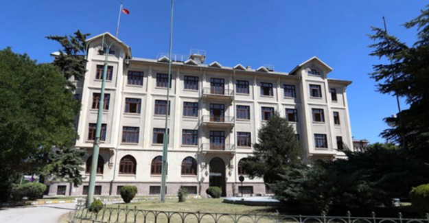 TCDD'nin Tarihi Binasının Ankara Medipol Üniversitesi'ne Devredildiği İddia Edildi