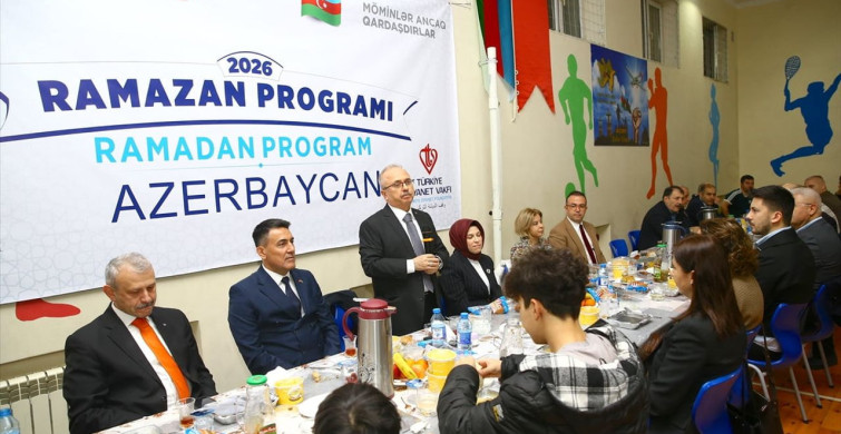 TDV Bakü Türk Lisesi'nde İftar Programı