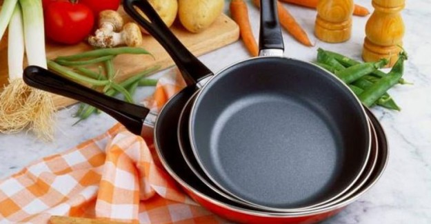Teflon Tencere ve Tava Bakımı Nasıl Yapılır?