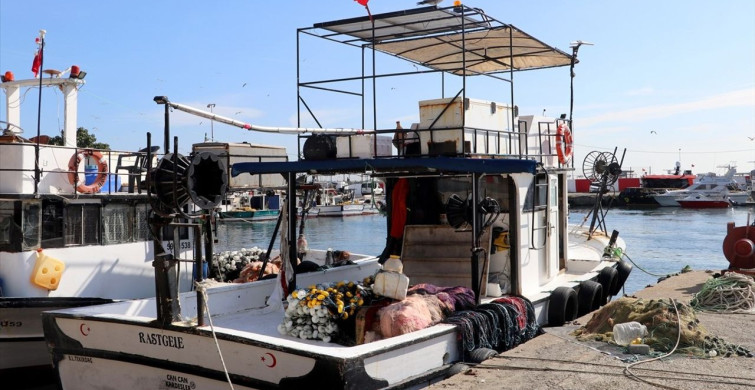 Tekirdağ Balıkçıları Havanın Soğumasını Bekliyor