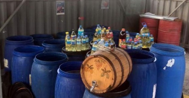 Tekirdağ'da 3 Ton Sahte İçki Ele Geçirildi