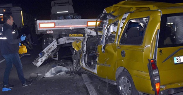 Tekirdağ'da Feci Kaza! 2 Ölü