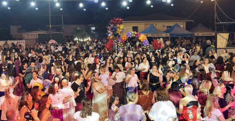Tekirdağ'da geleneksel şalvar gecesi renkli görüntülere sahne oldu
