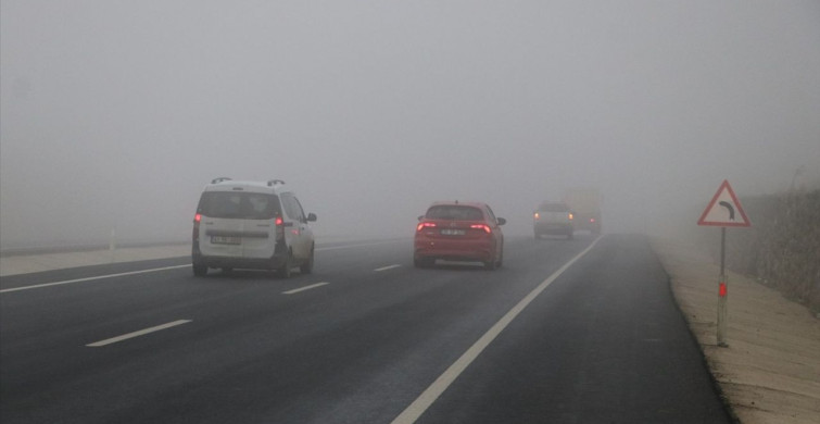 Tekirdağ'da Görüş Mesafesi 30 Metreye Düştü