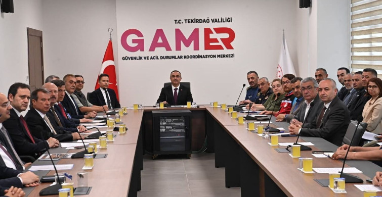 Tekirdağ’da il hayvanları koruma kurulu toplandı: Sahipsiz hayvanlara yönelik çalışmalar masaya yatırıldı