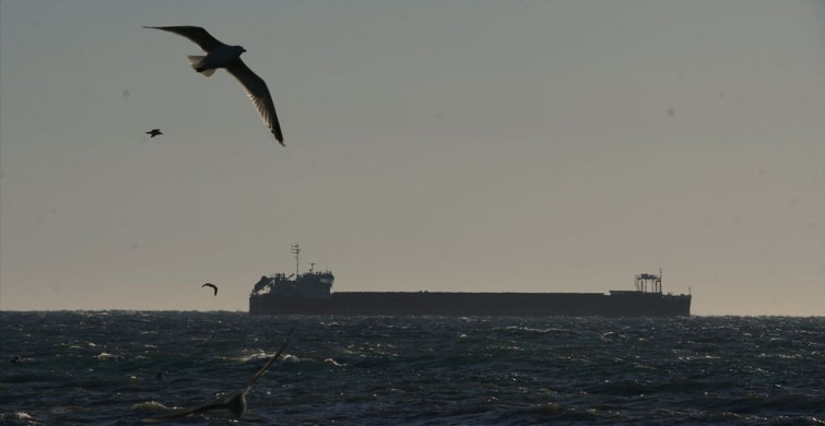 Tekirdağ'da Lodos Deniz Ulaşımını Olumsuz Etkiliyor