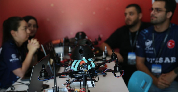 TEKNOFEST Sürü İHA Yarışması'na T3 Vakfı Başkanı katıldı