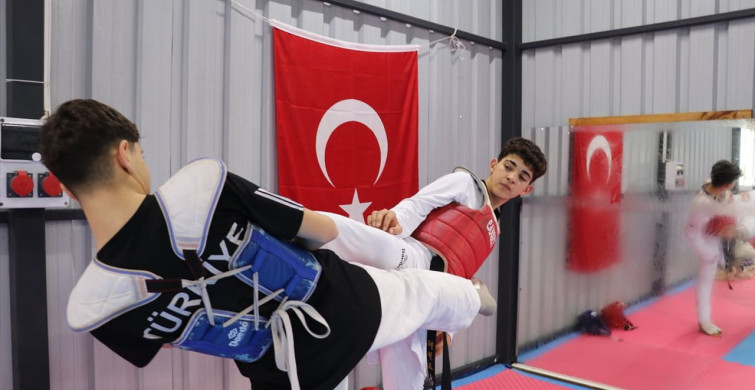 Tekvandoda Şampiyonluk Hedefleyen Kardeşler