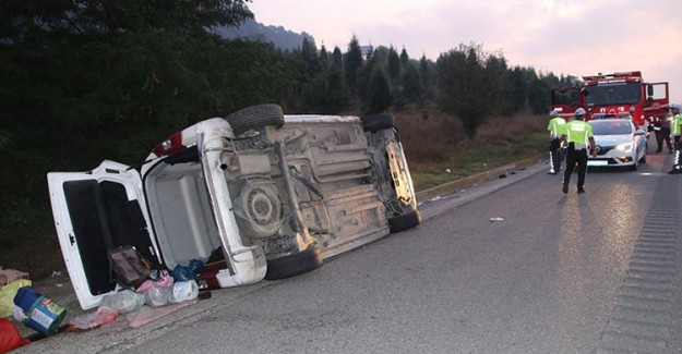 TEM Otoyolu Düzce Mevkisinde Trafik Kazası! 6 Kişi Yaralandı