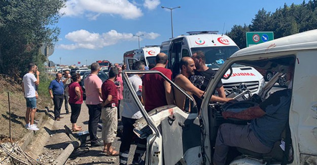 TEM'de Korkunç Kaza! Yaralılar Var