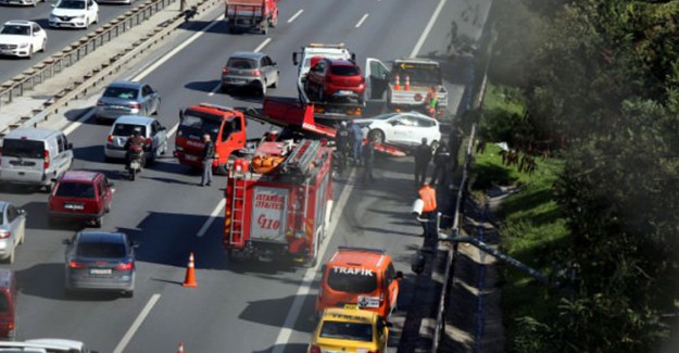 TEM'de Trafiği Felç Eden Kaza!