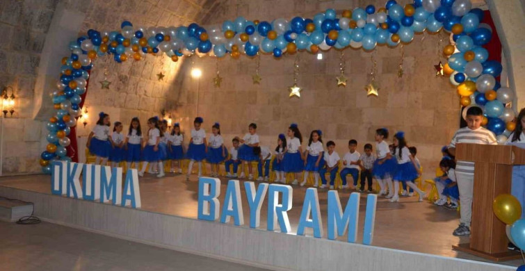 Tercan'da miniklerin okuma bayramı coşkusu