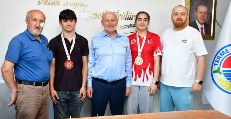 Terme’nin şampiyonları Başkan Kul’un konuğu oldu