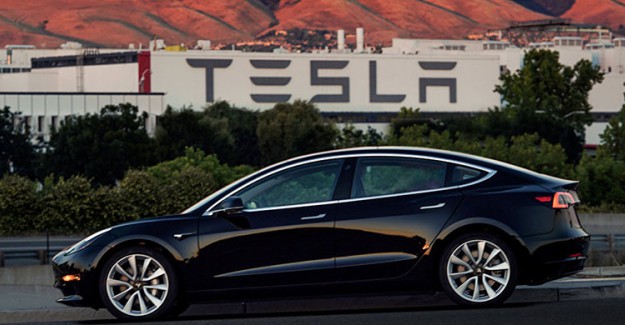 Tesla'ya FBI Soruşturması