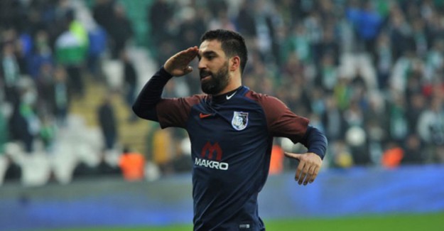 TFF'den Asker Selamına Ceza!