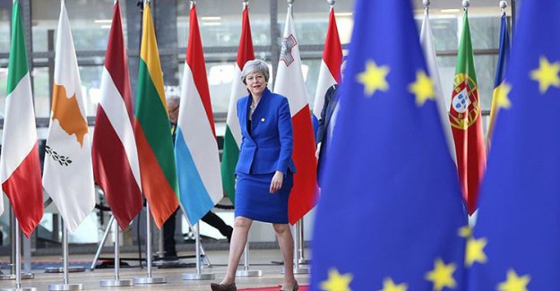 Theresa May'den AB Zirvesi Öncesi Açıklama