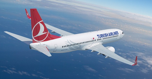 THY Uçağı Norveç’e Acil İniş Yaptı Yolcu Kalp Krizi Geçirdi