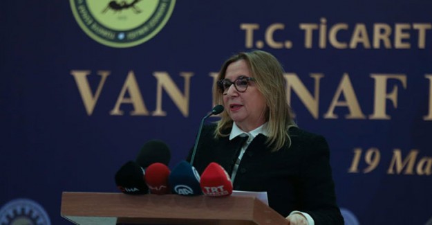 Ticaret Bakanı Ruhsar Pekcan: Marketlerde Yöresel Ürünleri Zorunlu Kılacağız