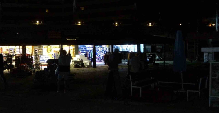 Titreyengöl'de Aydınlatma Problemi Turistleri Zorluyor