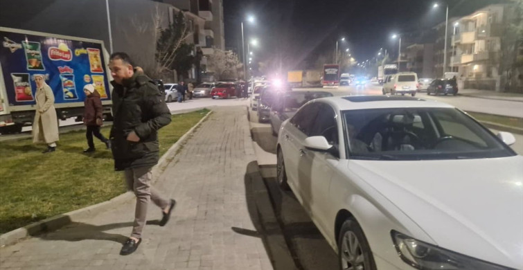 Tokat'ta 5.5 Büyüklüğünde Deprem