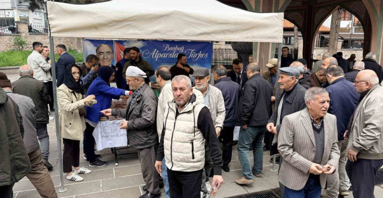 Tokat'ta Alparslan Türkeş İçin Mevlit ve Lokma İkramı