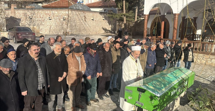 Tokat'ta Babasını Öldüren Oğul: Cenaze Töreni Yapıldı