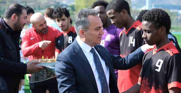 Tokat'ta Gençler İçin Futbol Turnuvası Düzenlendi