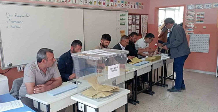 Tokat'ta Seçmenler Sandık Başında