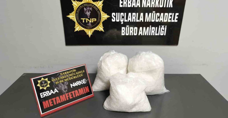 Tokat'ta Tır Dorsesindeki Uyuşturucu Operasyonu