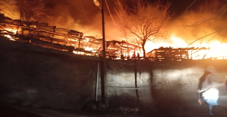 Tokat'ta Yangın: Tek Katlı Ev Kullanılamaz Hale Geldi