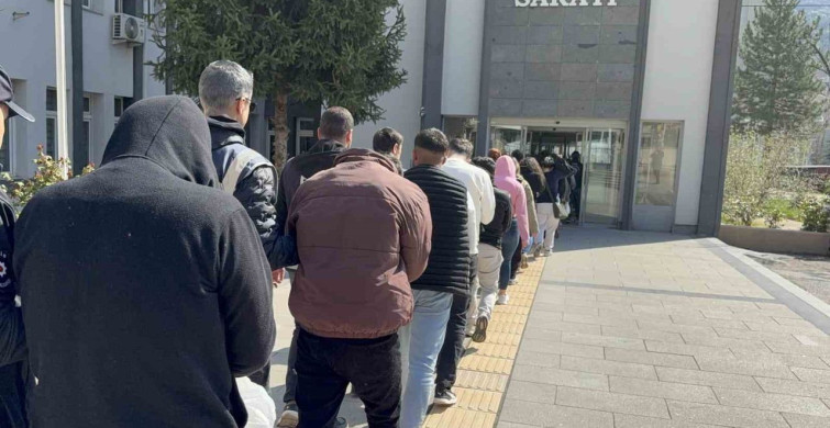 Tokat'ta Yasa Dışı Bahis Operasyonu: 26 Kişi Tutuklandı