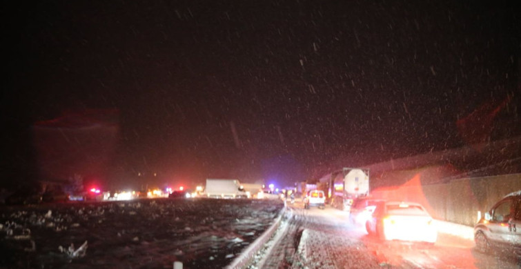Tokat'ta Yoğun Kar Yağışı Devam Ediyor