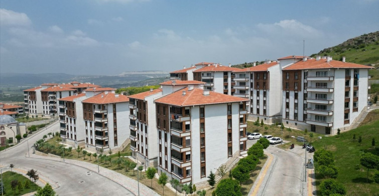 TOKİ Konutlarının Sağlamlığına Dikkat Çeken Bakan Kurum TOKİ Konutlarının Sağlamlığına Dikkat Çeken Bakan Kurum