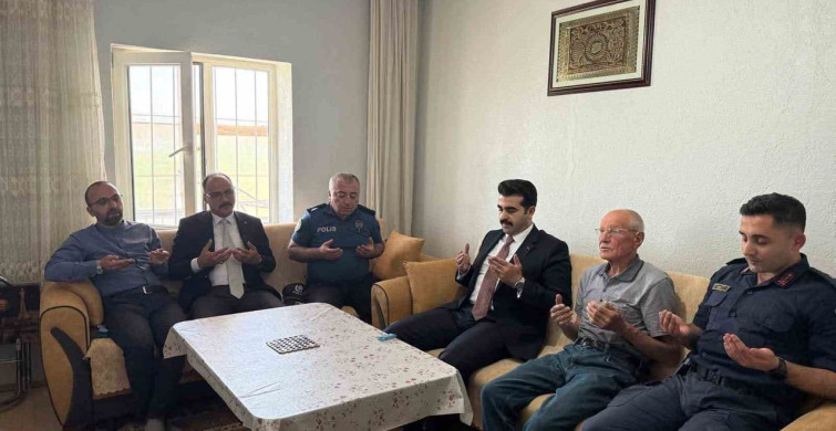 Tomarza'da şehit babalarına 'Babalar Günü' sürprizi