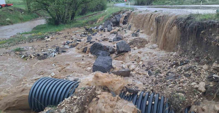 Tomarza’da Yaşanan Sağanak Yağışın Tahribatı